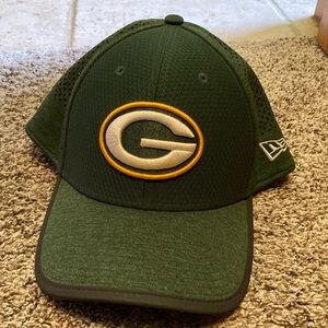 New Era Green Bay hat